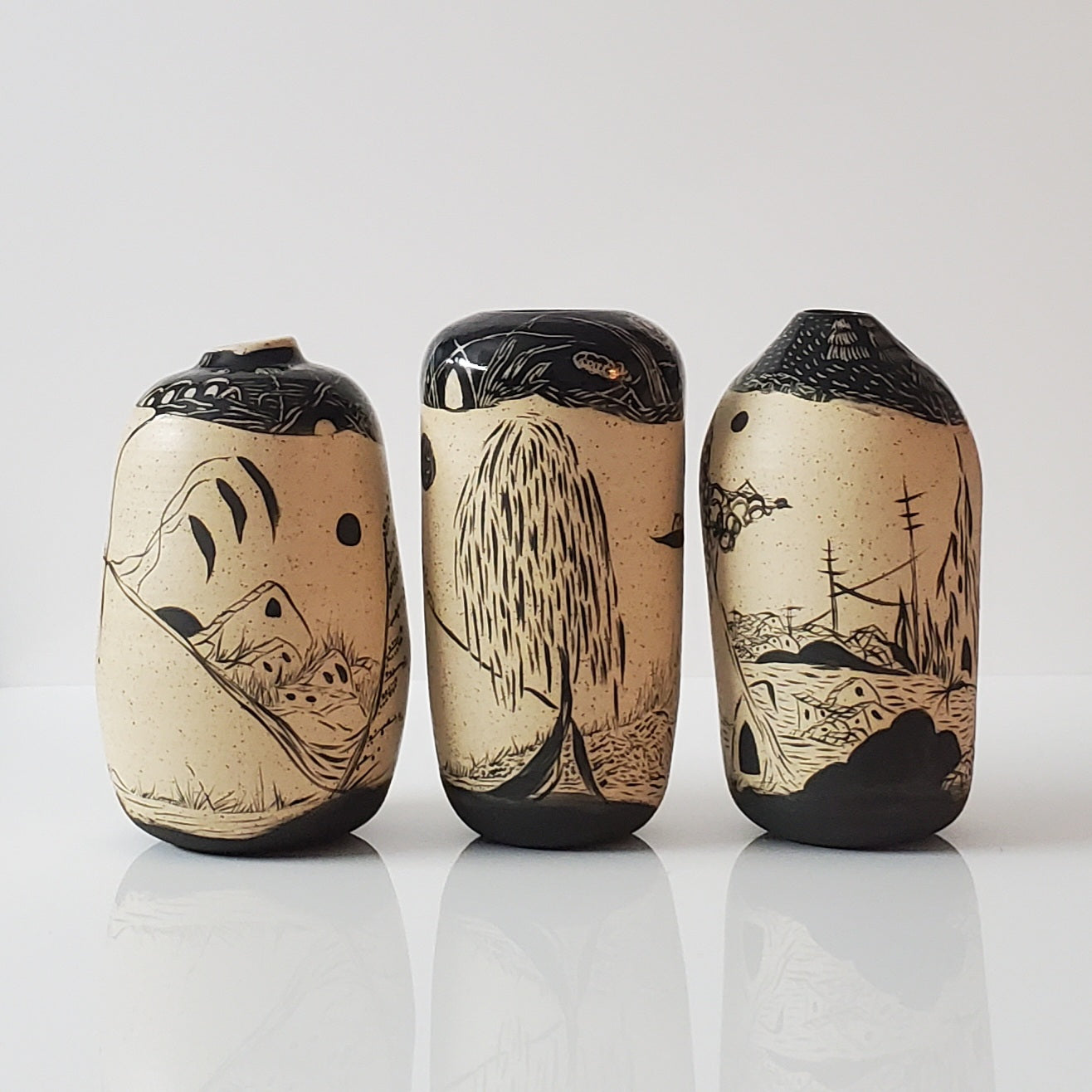 Beautiful Rifts Stoneware Vase 2