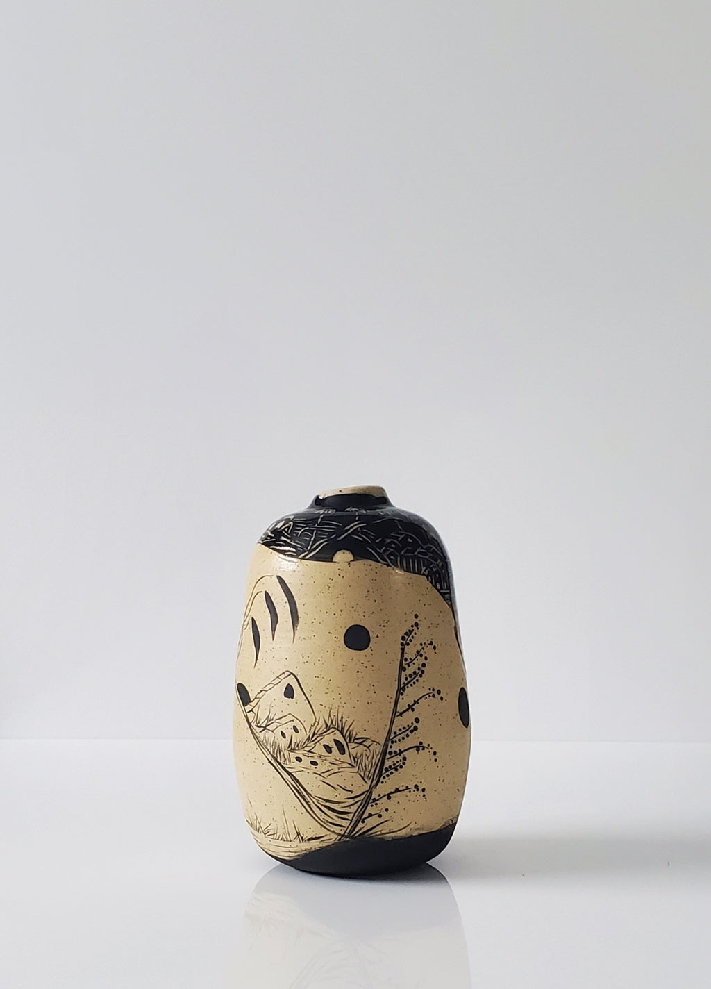 Beautiful Rifts Stoneware Vase 3