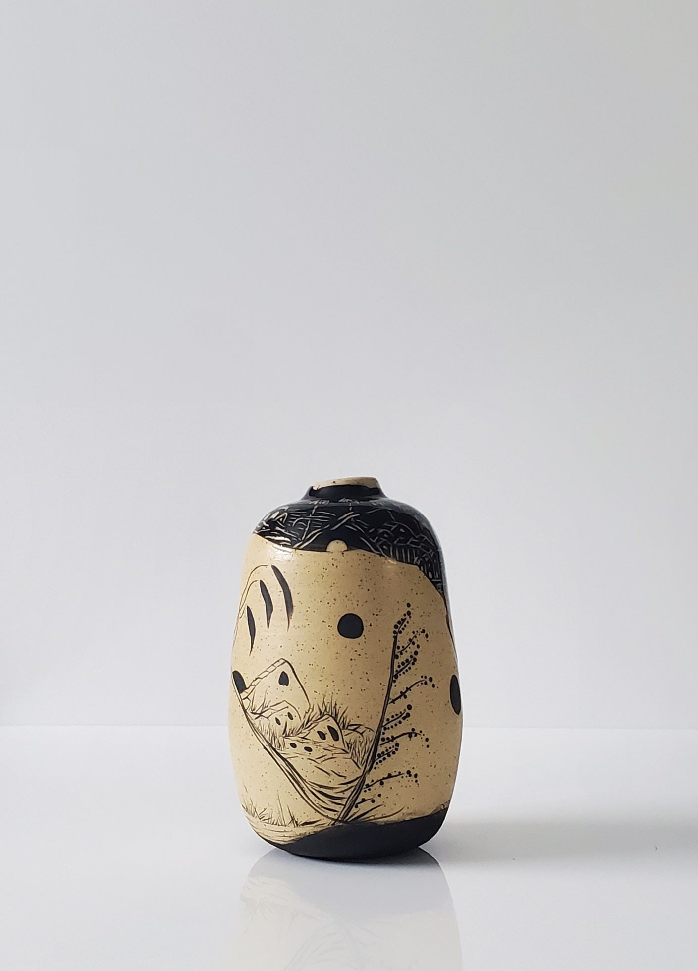 Beautiful Rifts Stoneware Vase 3