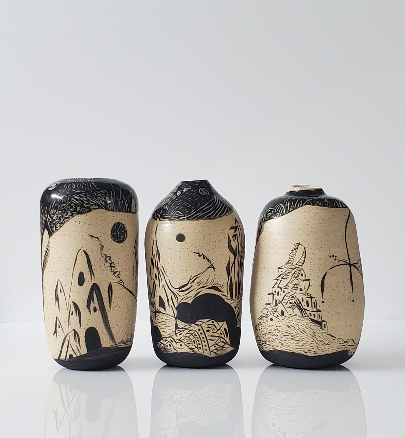 Beautiful Rifts Stoneware Vase 3