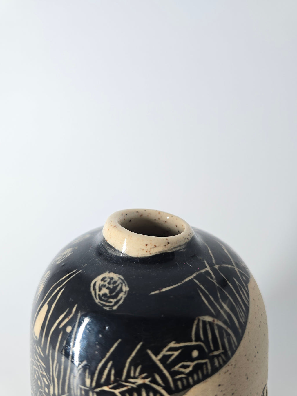 Beautiful Rifts Stoneware Vase 3