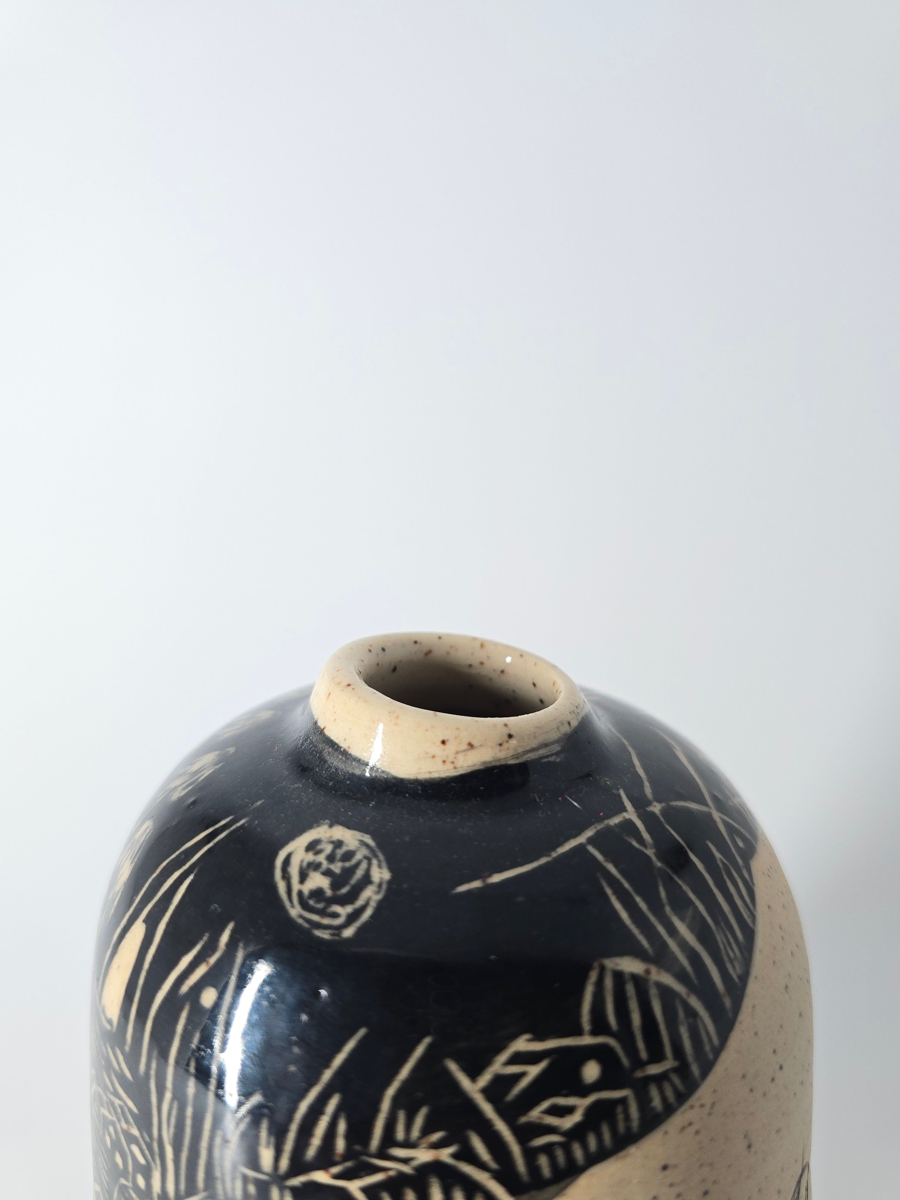 Beautiful Rifts Stoneware Vase 3