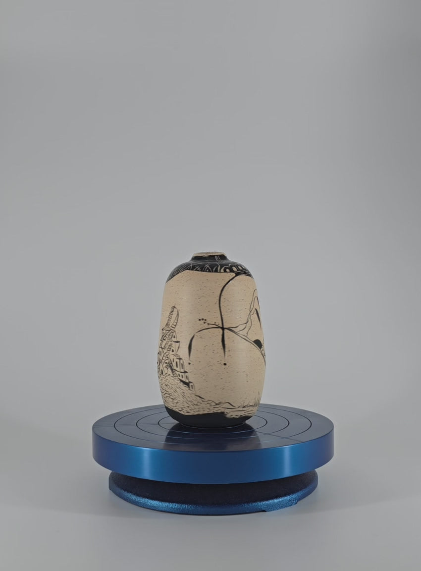 Beautiful Rifts Stoneware Vase 3